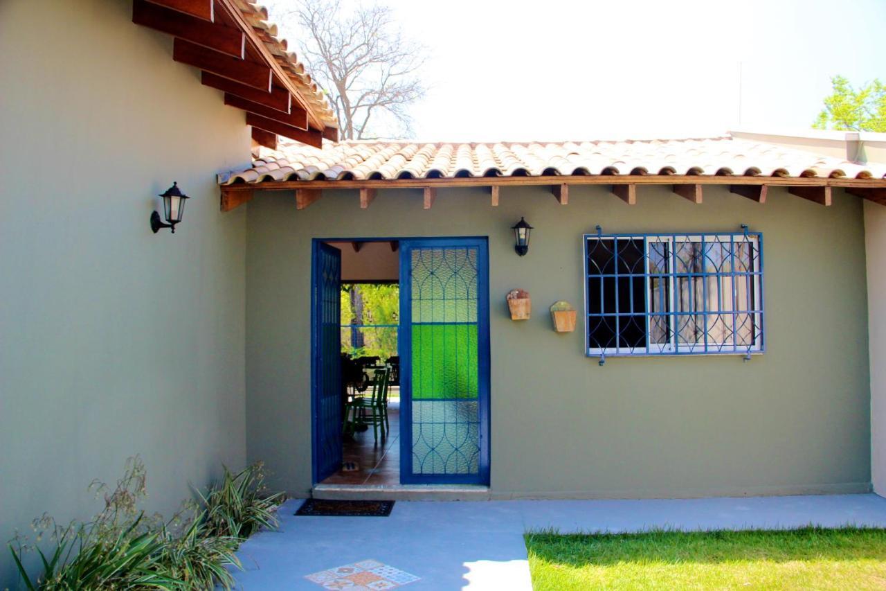 Casa Para Temporada Com 3 Suites Com Ar Condicionado โบนิโต ภายนอก รูปภาพ